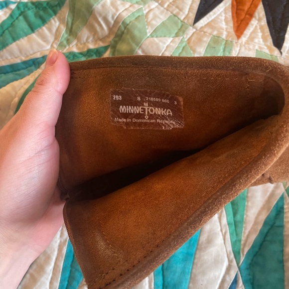 Minnetonka Vintage Zip Back Ankle Boot Size 8 - Picture 2 of 3